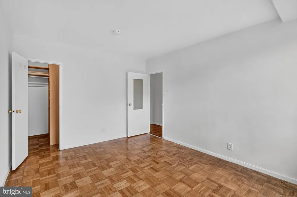 4200 CATHEDRAL AVENUE NW #1009 Washington, DC 20016