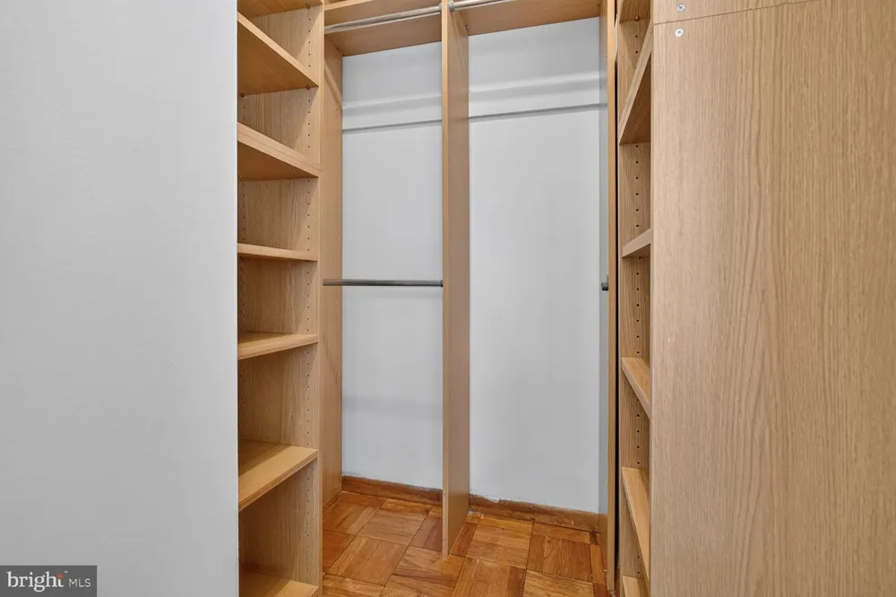 4200 CATHEDRAL AVENUE NW #1009 Washington, DC 20016