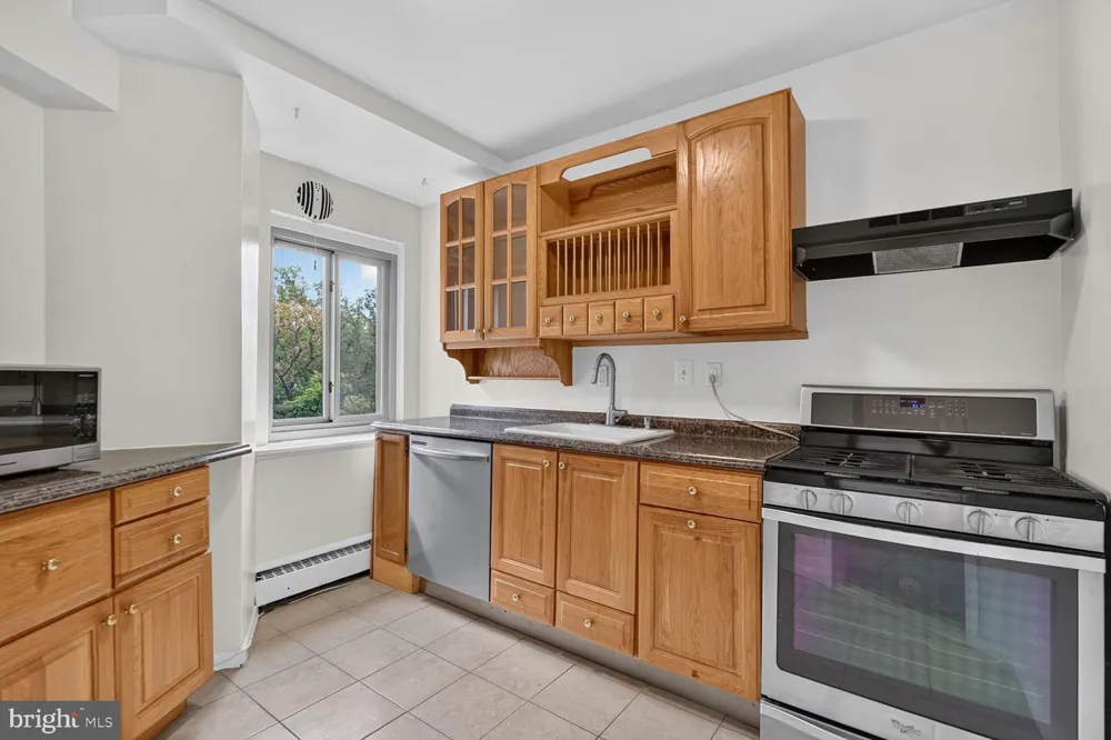 4200 CATHEDRAL AVENUE NW #1009 Washington, DC 20016