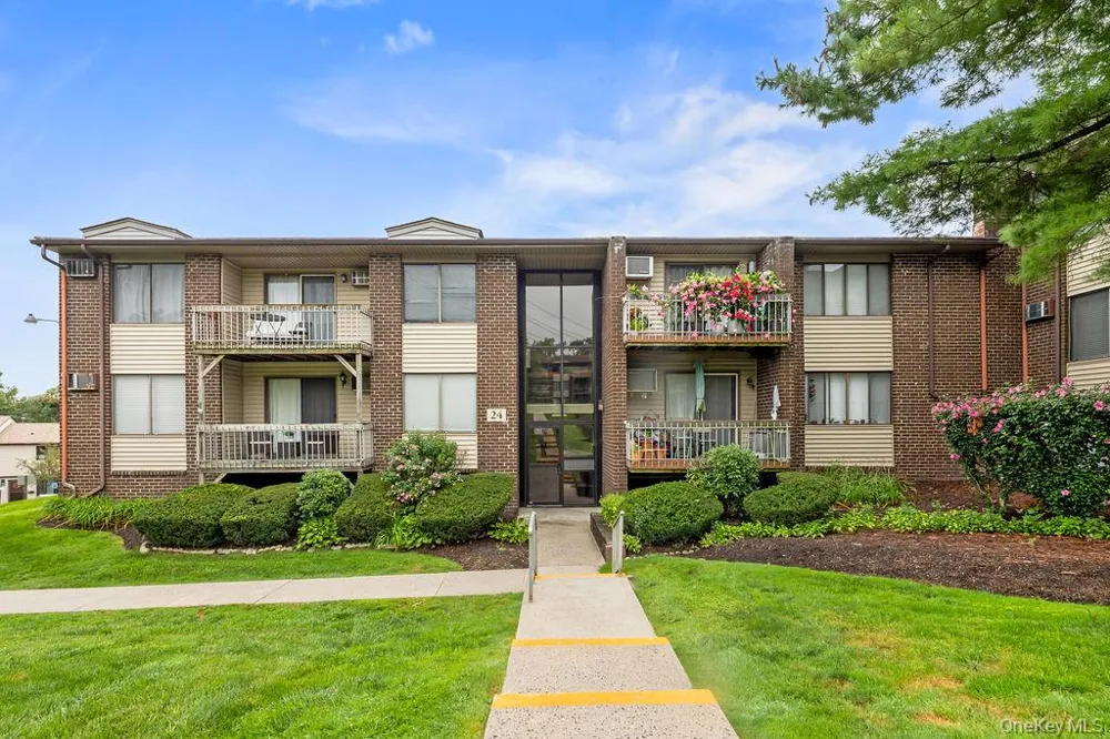 249 Country Club Lane Pomona, NY 10970