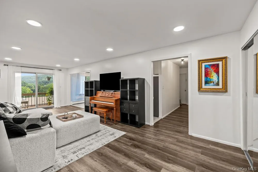 249 Country Club Lane Pomona, NY 10970
