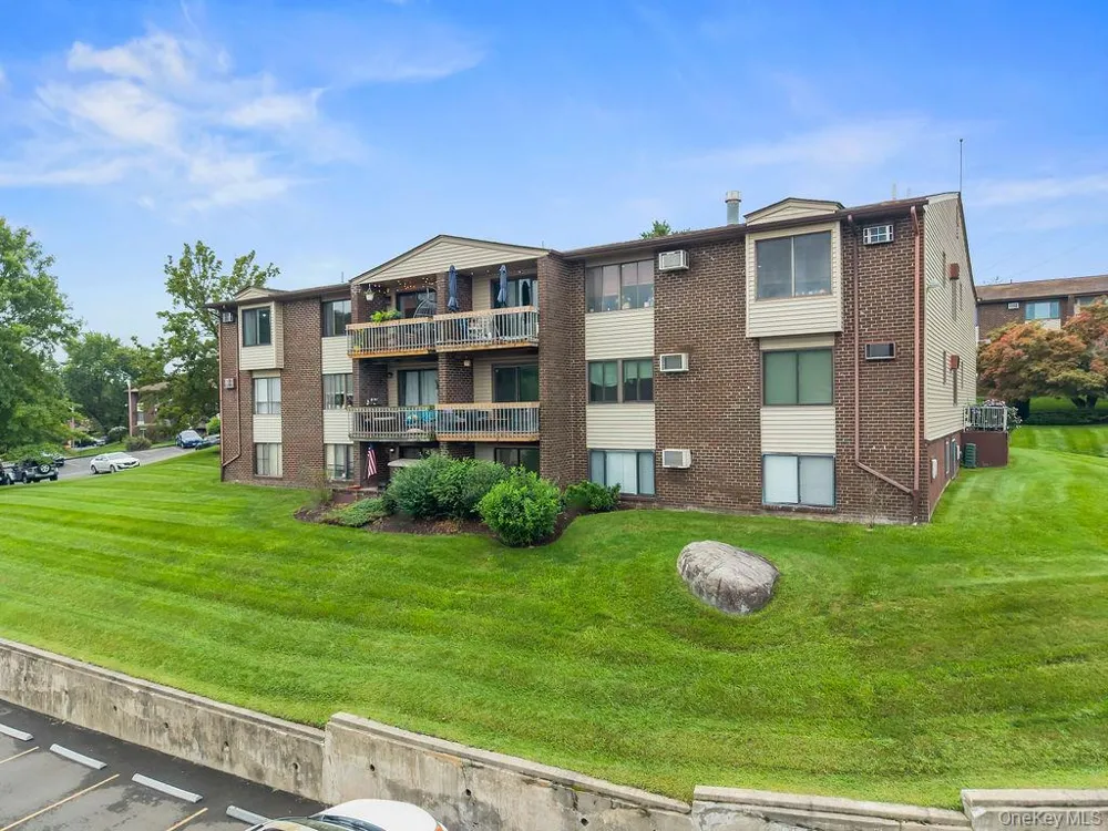 249 Country Club Lane Pomona, NY 10970