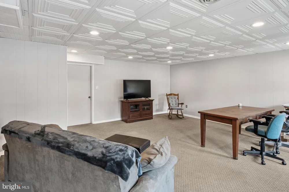 2921 BARRISTER LANE Bowie, MD 20715