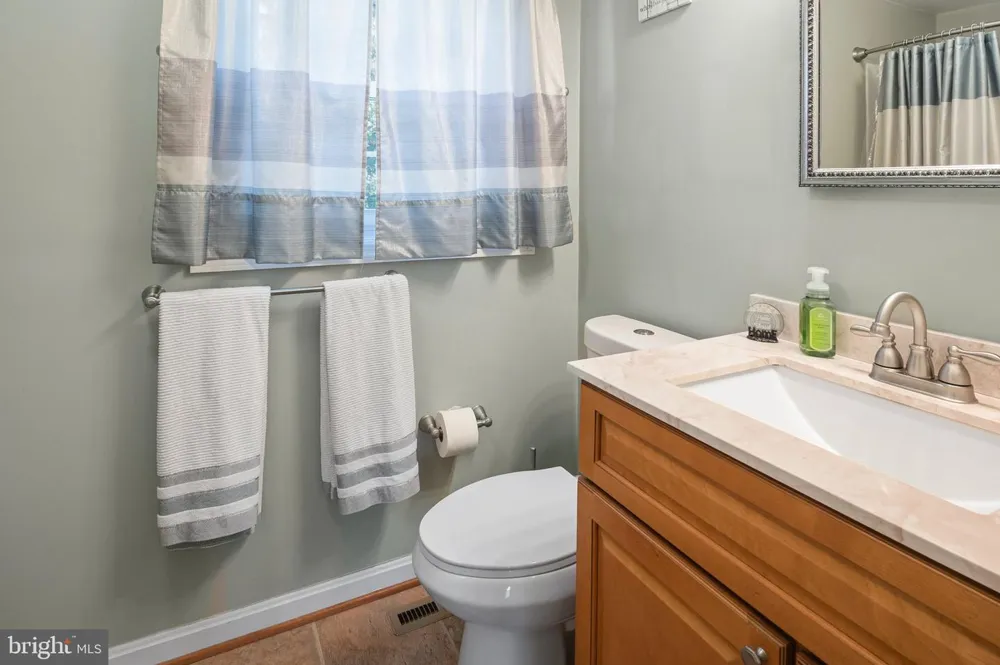 2921 BARRISTER LANE Bowie, MD 20715