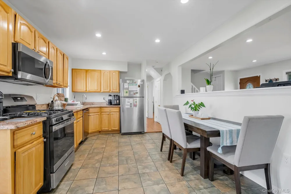1055 Jefferson Street Baldwin, NY 11510