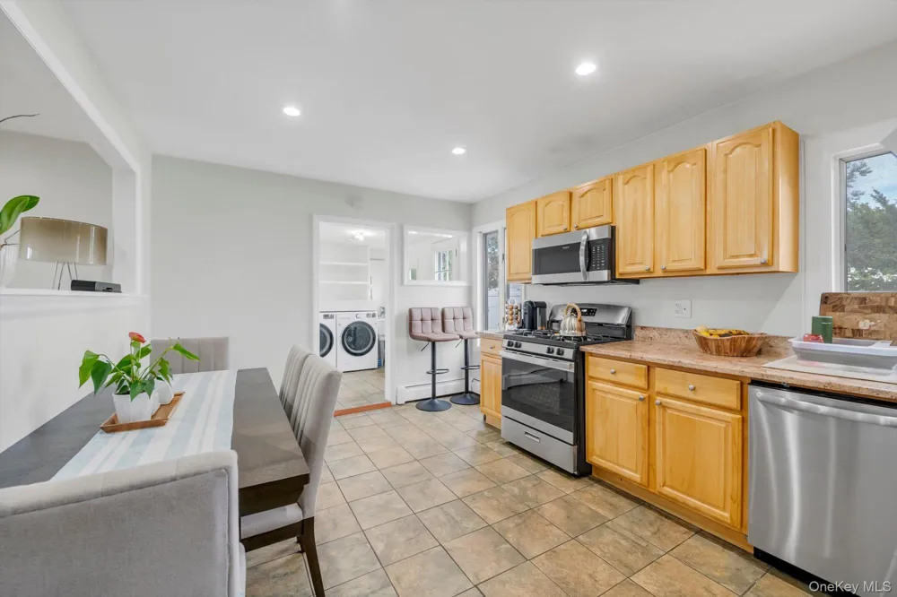 1055 Jefferson Street Baldwin, NY 11510