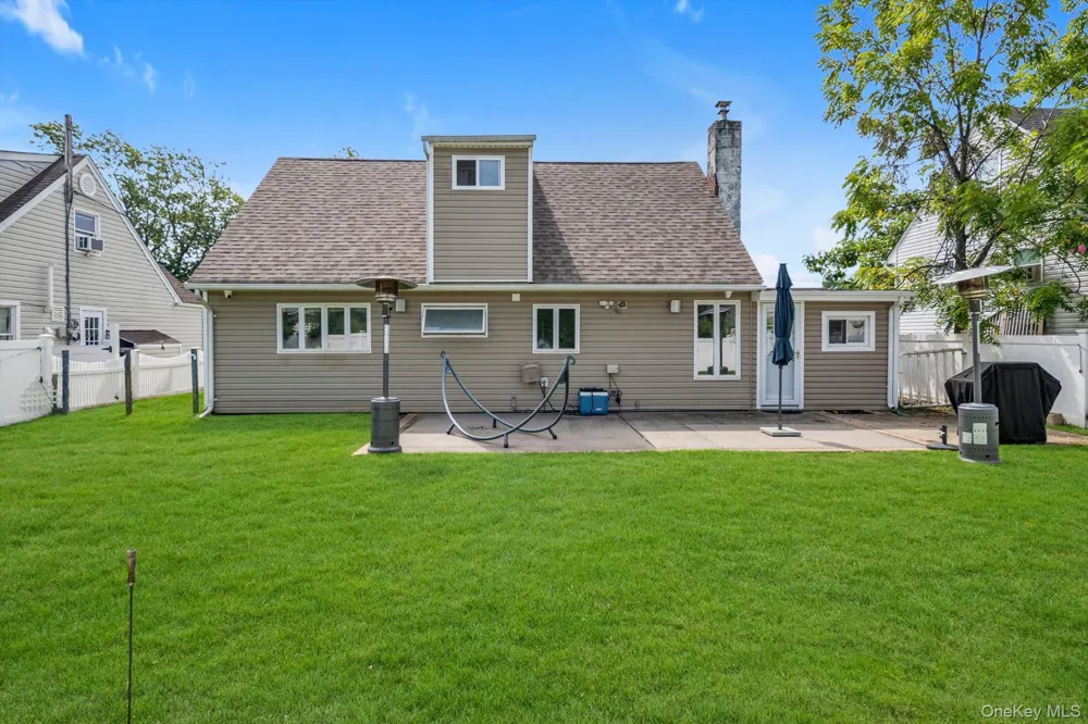 1055 Jefferson Street Baldwin, NY 11510