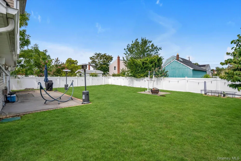 1055 Jefferson Street Baldwin, NY 11510