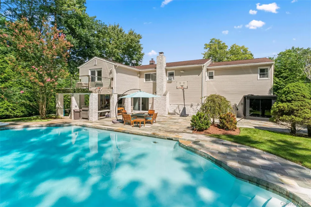 199 Winding Brook Road New Rochelle, NY 10804