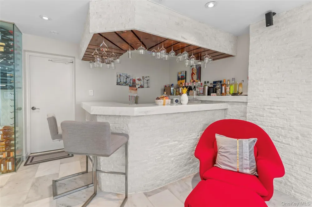199 Winding Brook Road New Rochelle, NY 10804