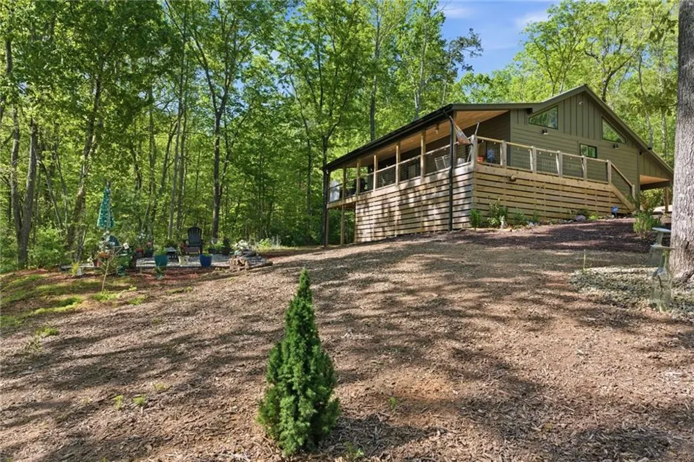 191 Oakwood Road Blairsville, GA 30512