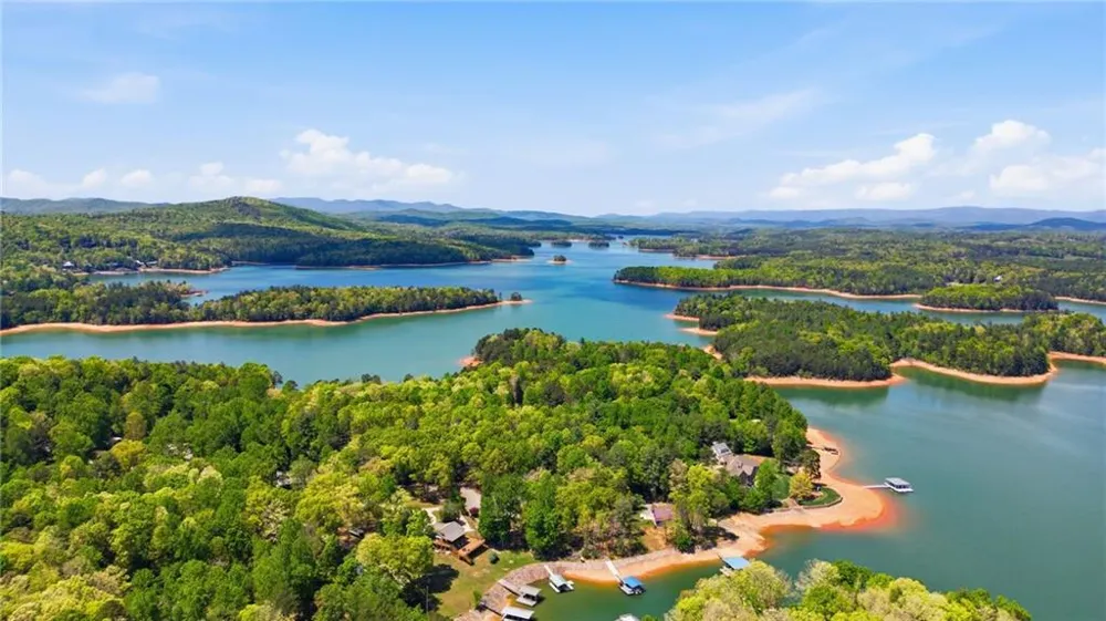 191 Oakwood Road Blairsville, GA 30512
