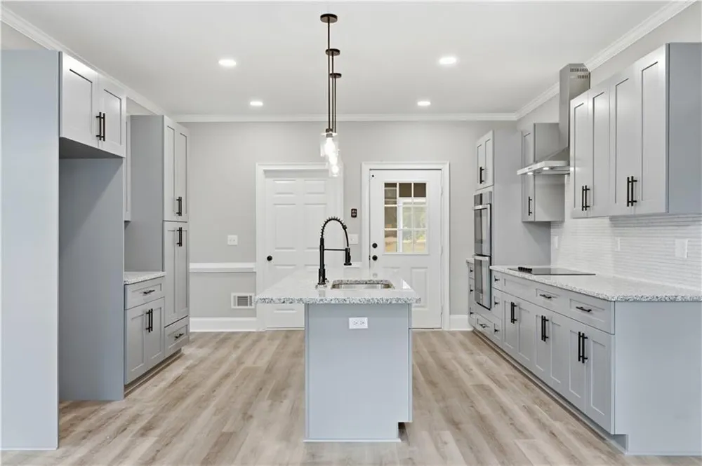 3141 Centerville Rosebud Road Snellville, GA 30039