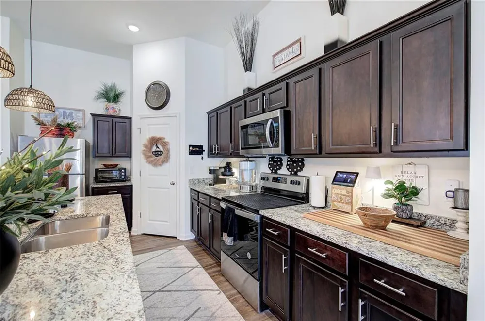 102 Sorrento Drive NW Cartersville, GA 30120