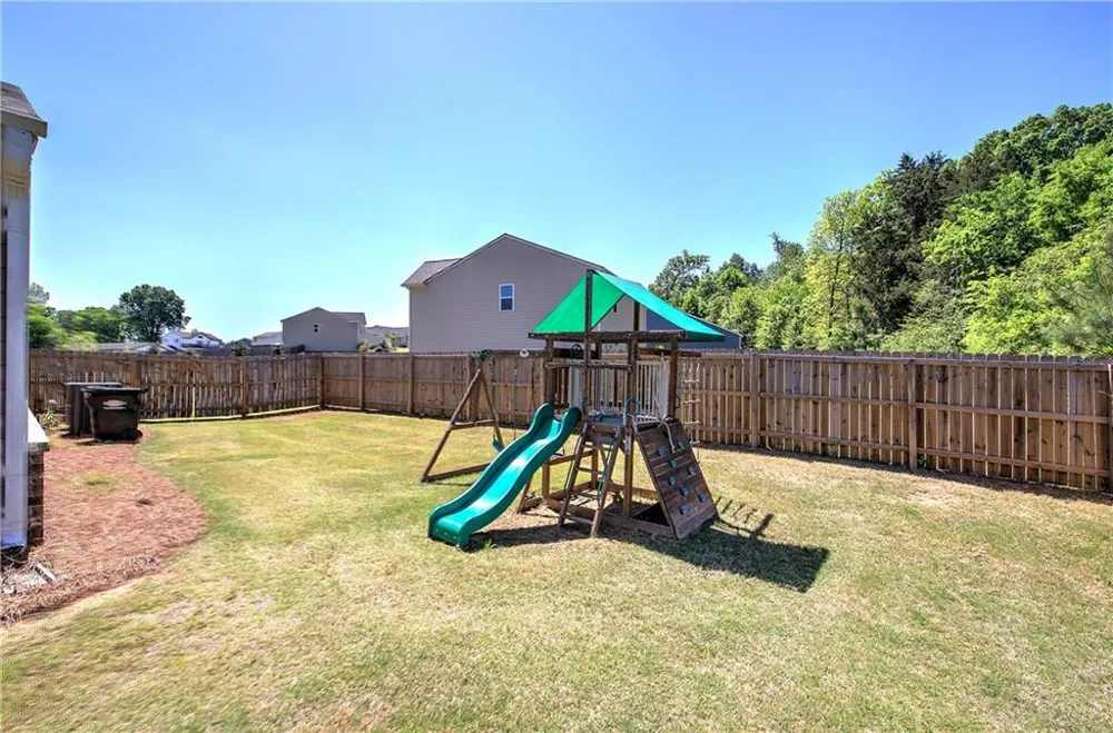 102 Sorrento Drive NW Cartersville, GA 30120