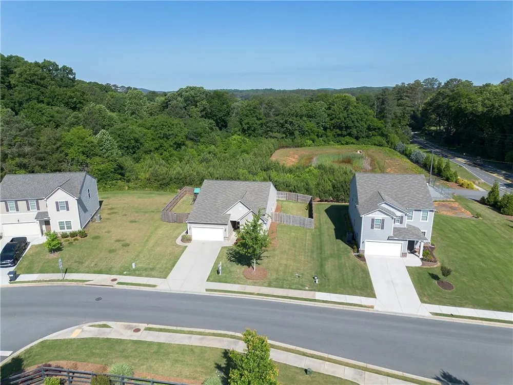 102 Sorrento Drive NW Cartersville, GA 30120