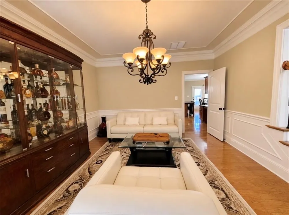 1653 Elesmere Oak Court Duluth, GA 30097