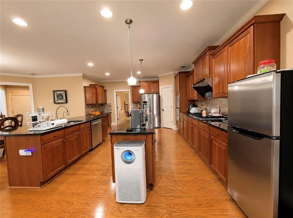 1653 Elesmere Oak Court Duluth, GA 30097