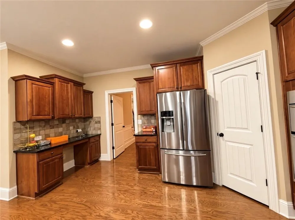 1653 Elesmere Oak Court Duluth, GA 30097
