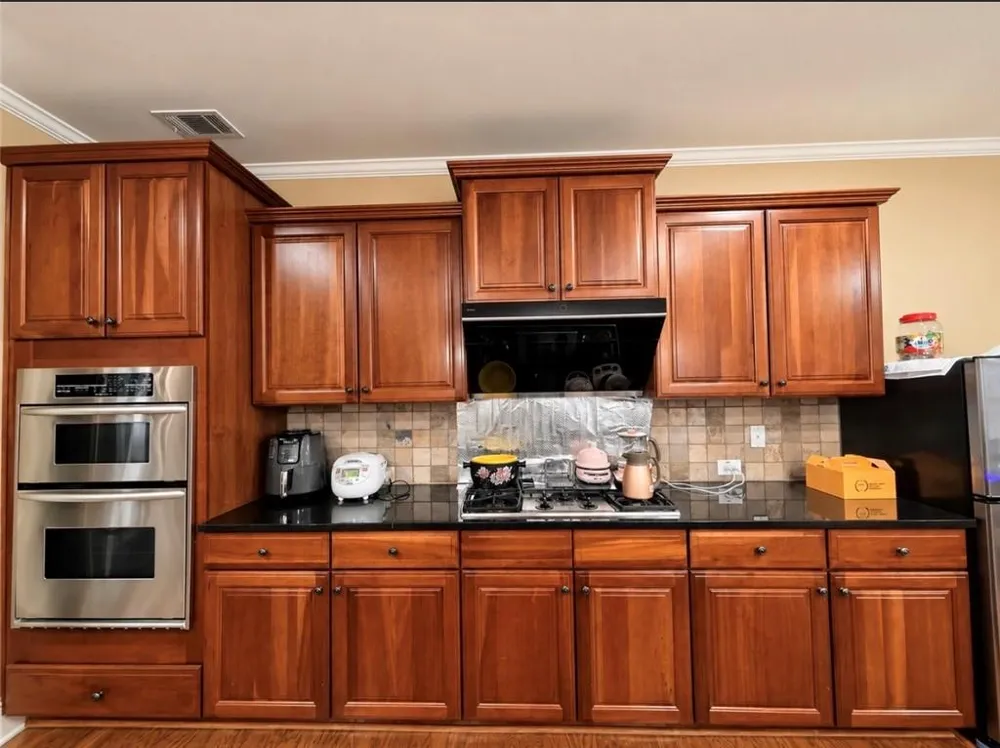 1653 Elesmere Oak Court Duluth, GA 30097