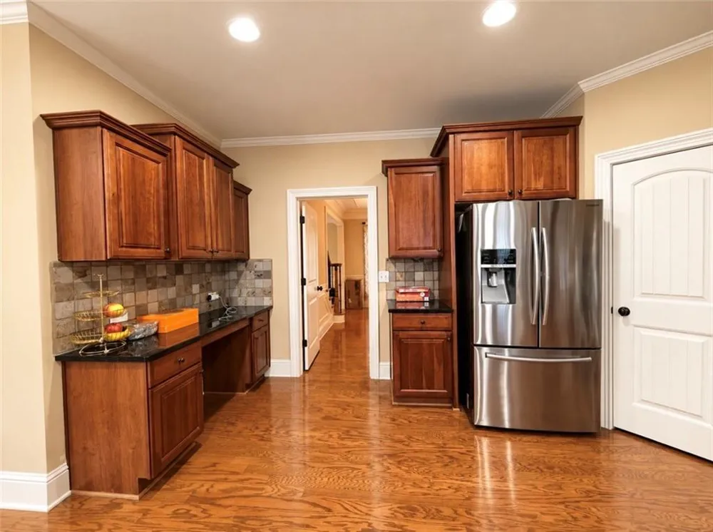 1653 Elesmere Oak Court Duluth, GA 30097
