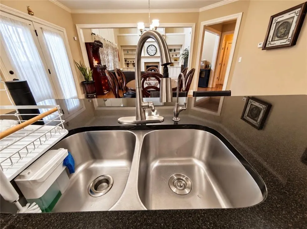 1653 Elesmere Oak Court Duluth, GA 30097