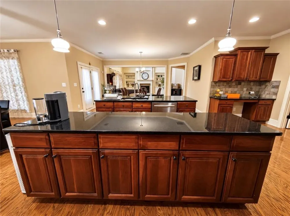1653 Elesmere Oak Court Duluth, GA 30097