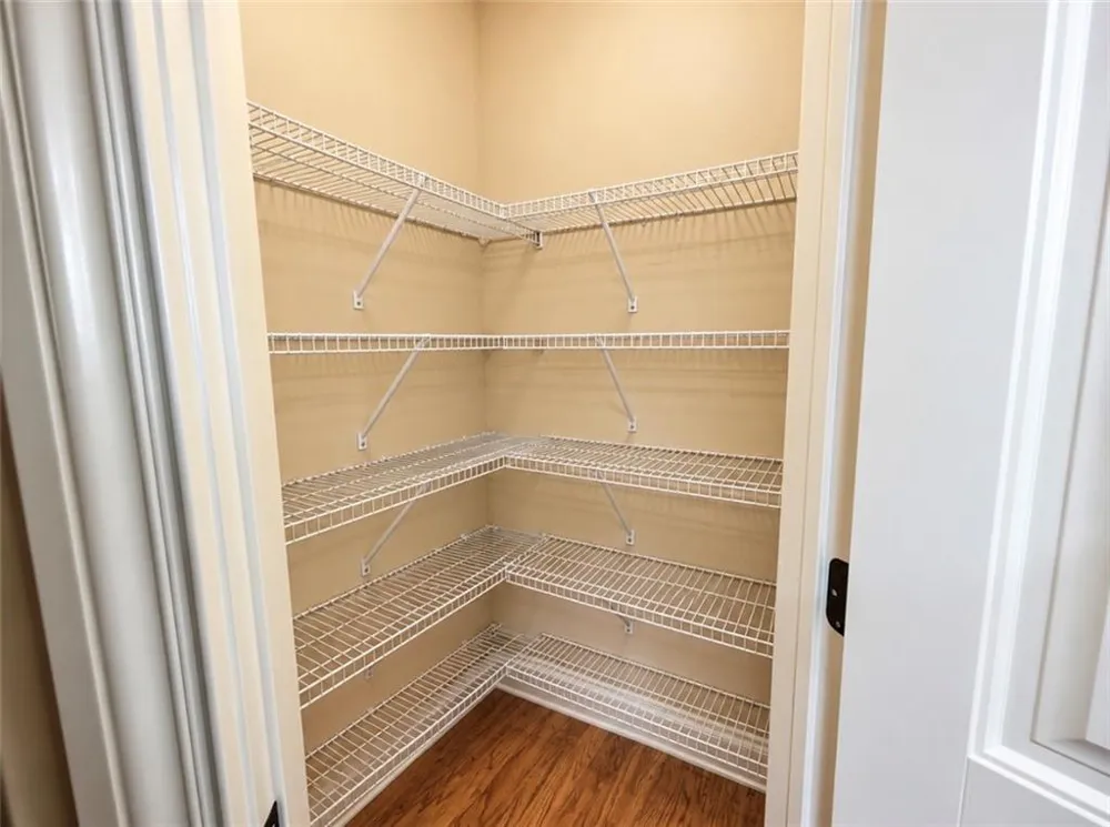 1653 Elesmere Oak Court Duluth, GA 30097
