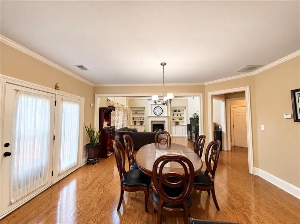 1653 Elesmere Oak Court Duluth, GA 30097