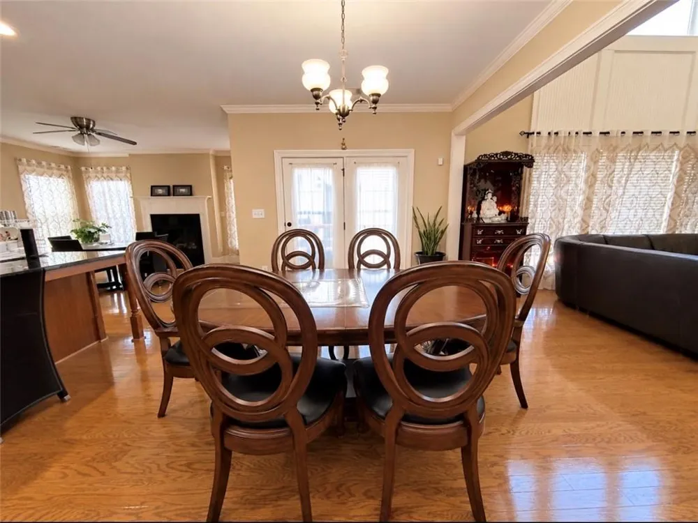 1653 Elesmere Oak Court Duluth, GA 30097