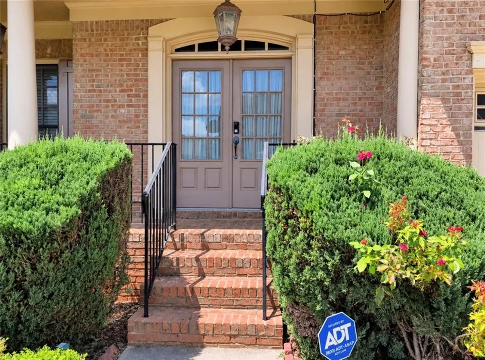 1653 Elesmere Oak Court Duluth, GA 30097