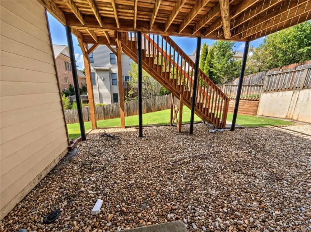 1653 Elesmere Oak Court Duluth, GA 30097