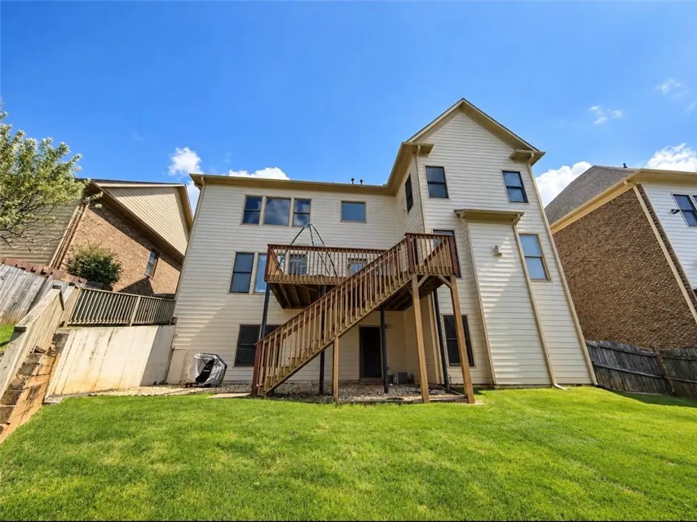 1653 Elesmere Oak Court Duluth, GA 30097