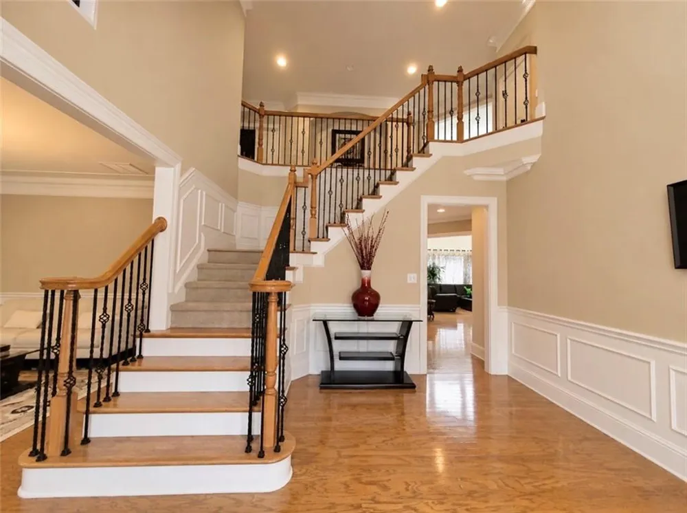 1653 Elesmere Oak Court Duluth, GA 30097