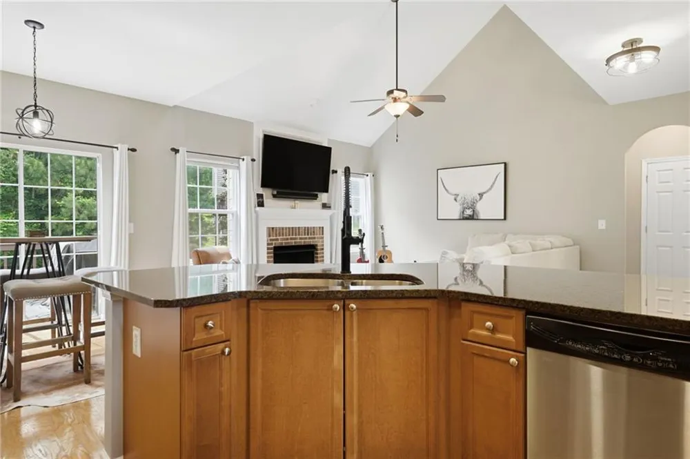 17 Lilyfield Lane Acworth, GA 30101
