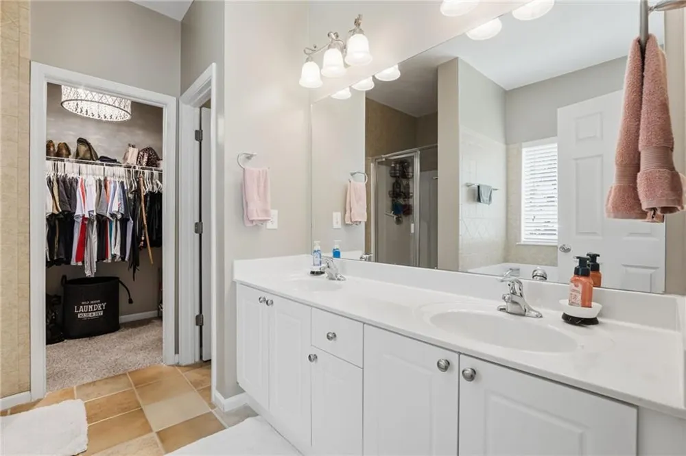 17 Lilyfield Lane Acworth, GA 30101