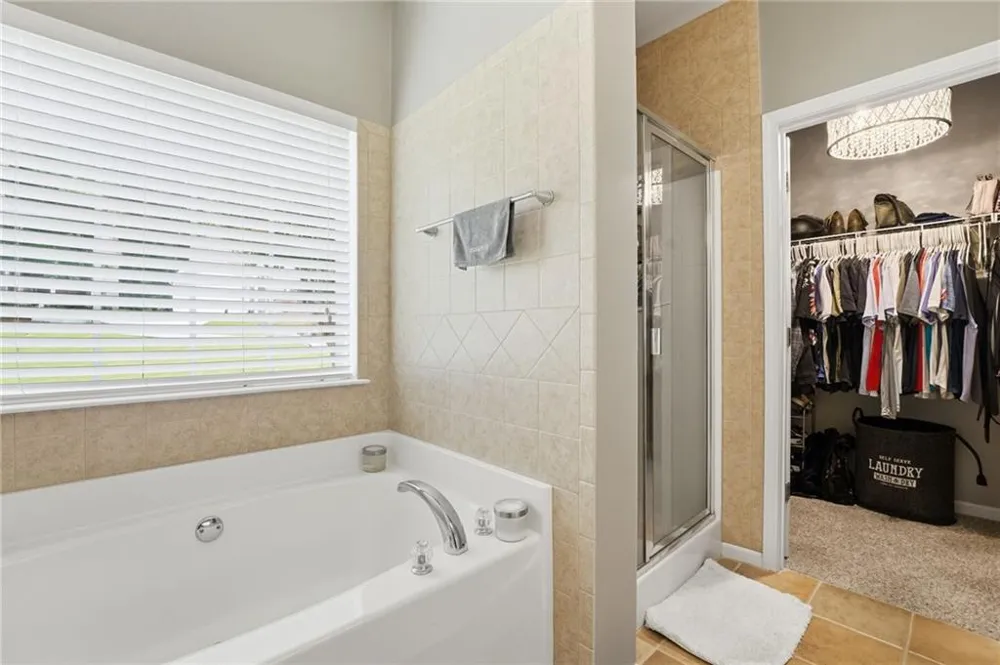 17 Lilyfield Lane Acworth, GA 30101