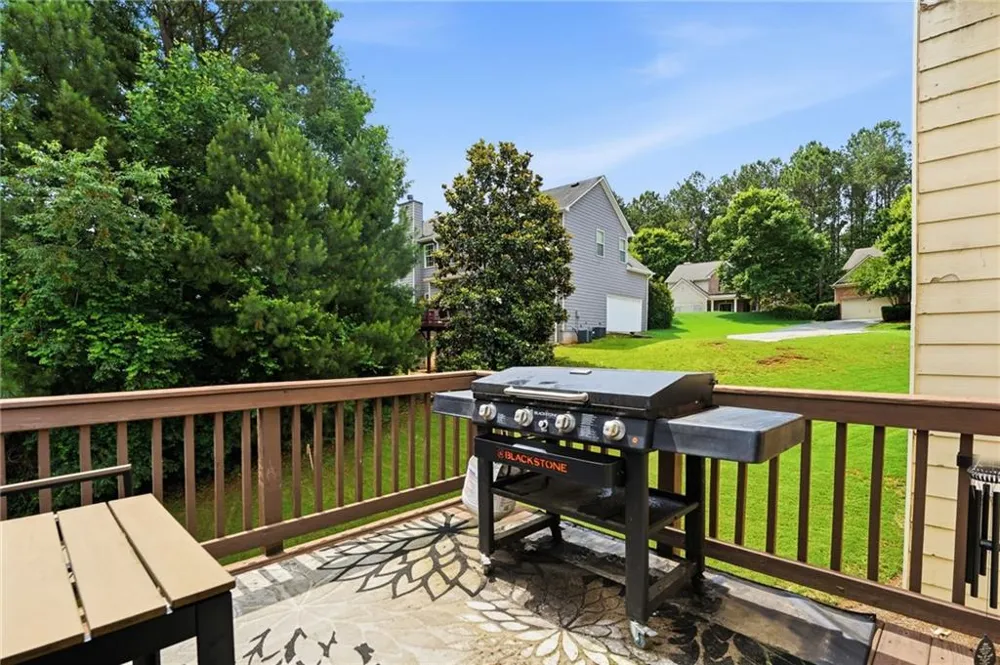 17 Lilyfield Lane Acworth, GA 30101