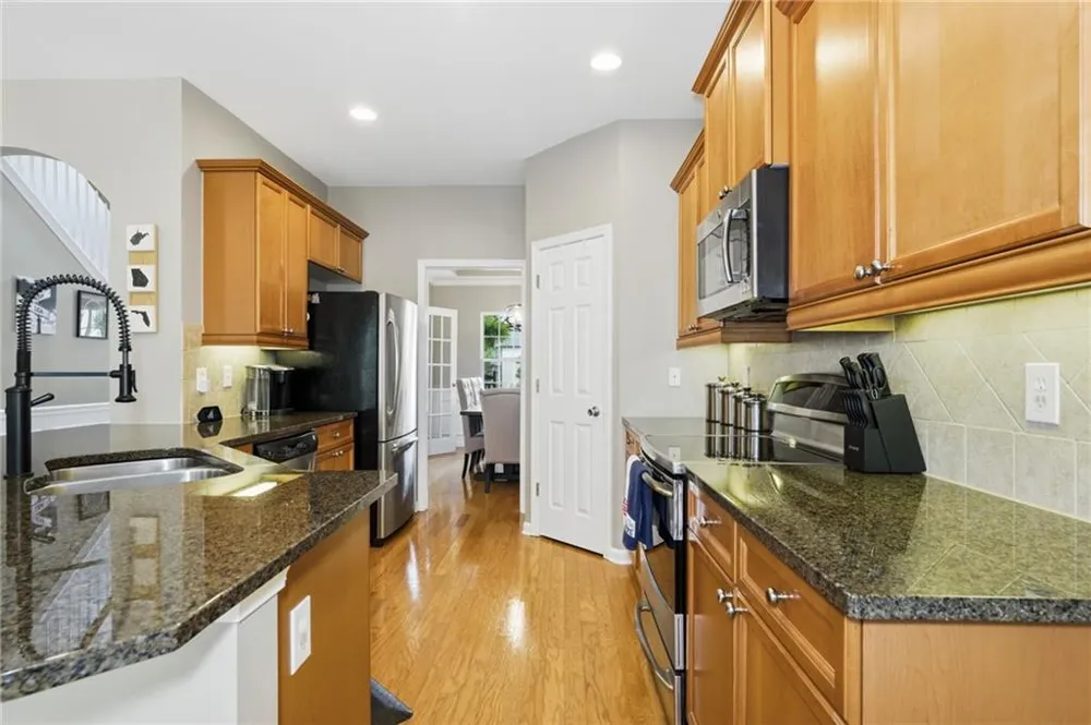 17 Lilyfield Lane Acworth, GA 30101