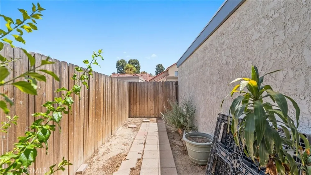 10861 Mountain View Loma Linda, CA 92354