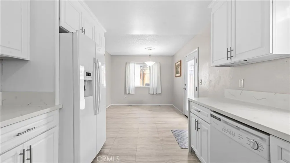 10861 Mountain View Loma Linda, CA 92354