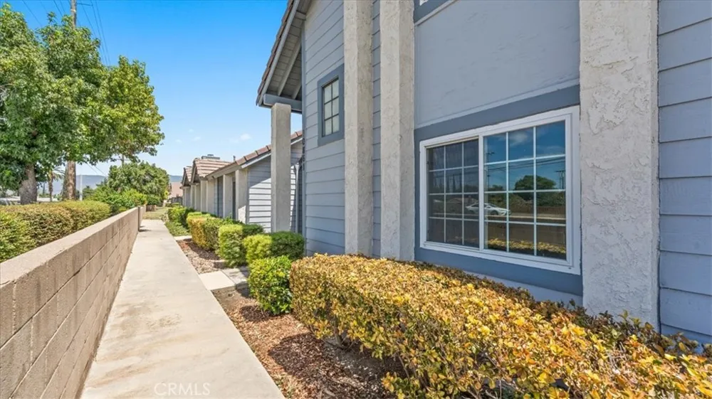 10861 Mountain View Loma Linda, CA 92354