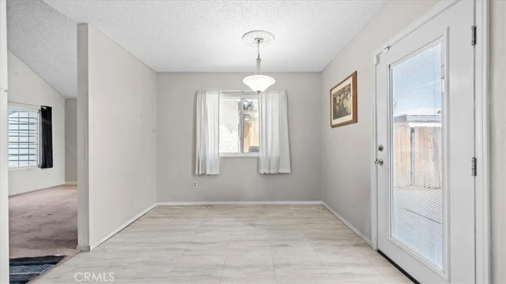 10861 Mountain View Loma Linda, CA 92354