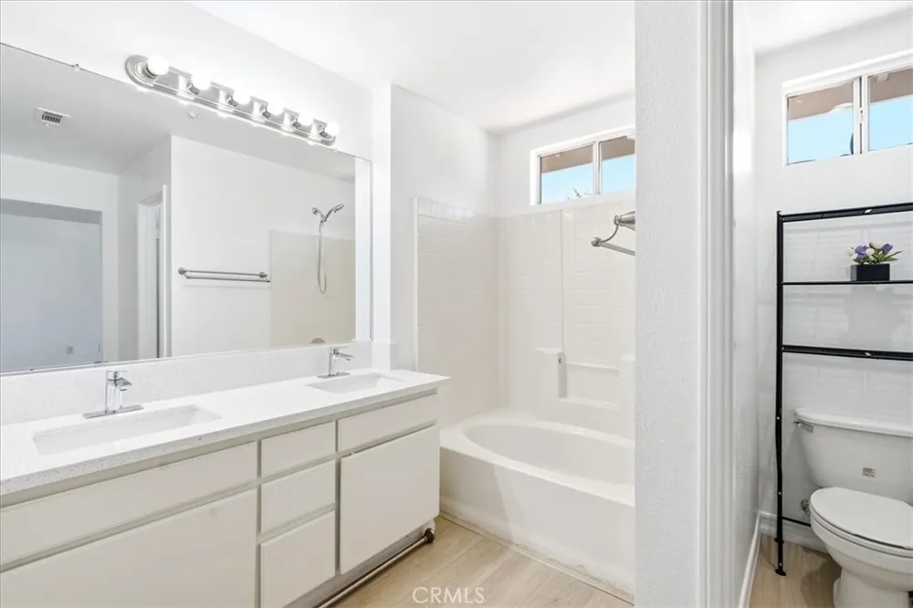 1473 Holcomb Placentia, CA 92870