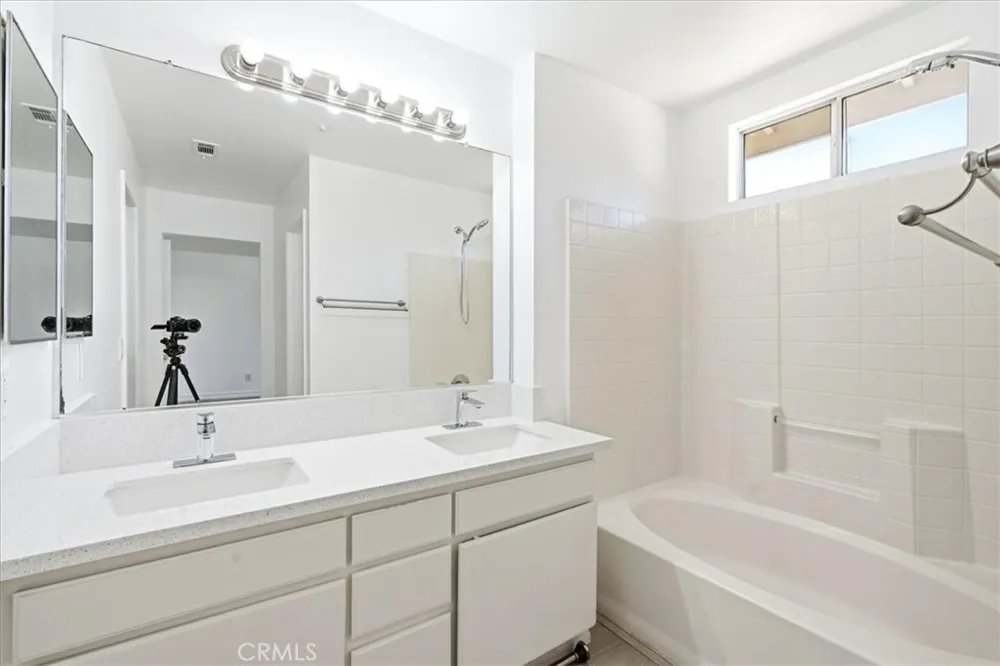 1473 Holcomb Placentia, CA 92870