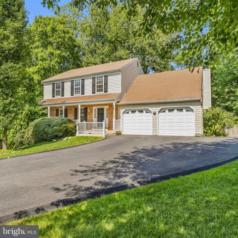 8516 INNISFREE DRIVE