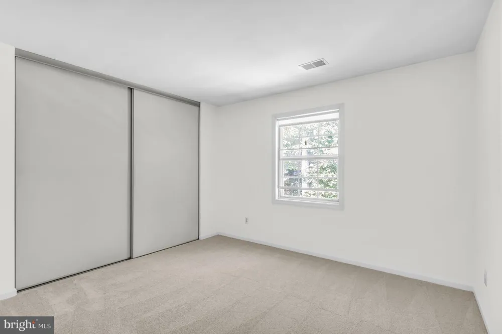 8516 INNISFREE DRIVE Springfield, VA 22153