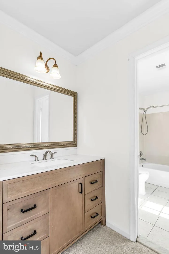 8516 INNISFREE DRIVE Springfield, VA 22153