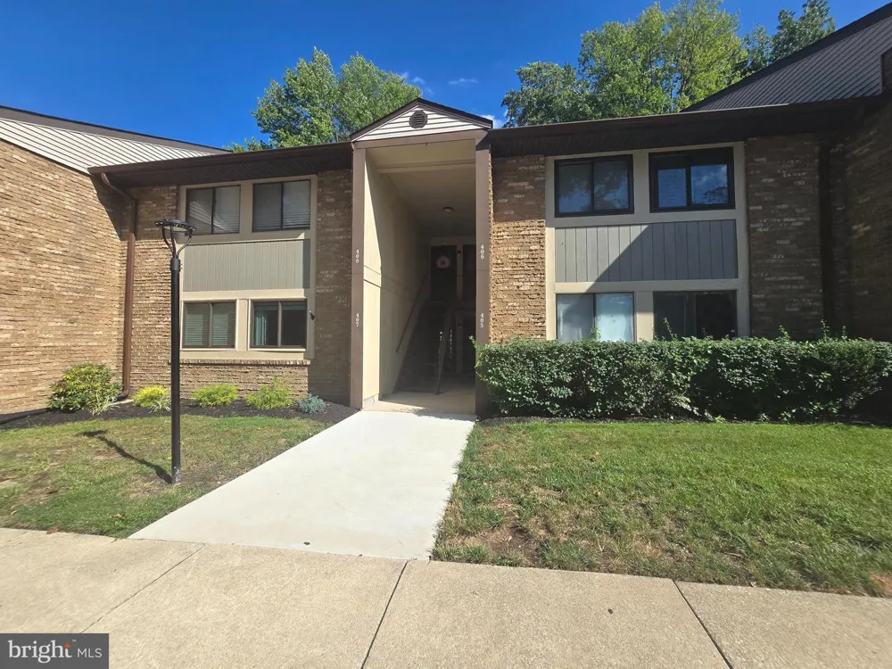 115 E KINGS HIGHWAY #406 Maple Shade, NJ 08052