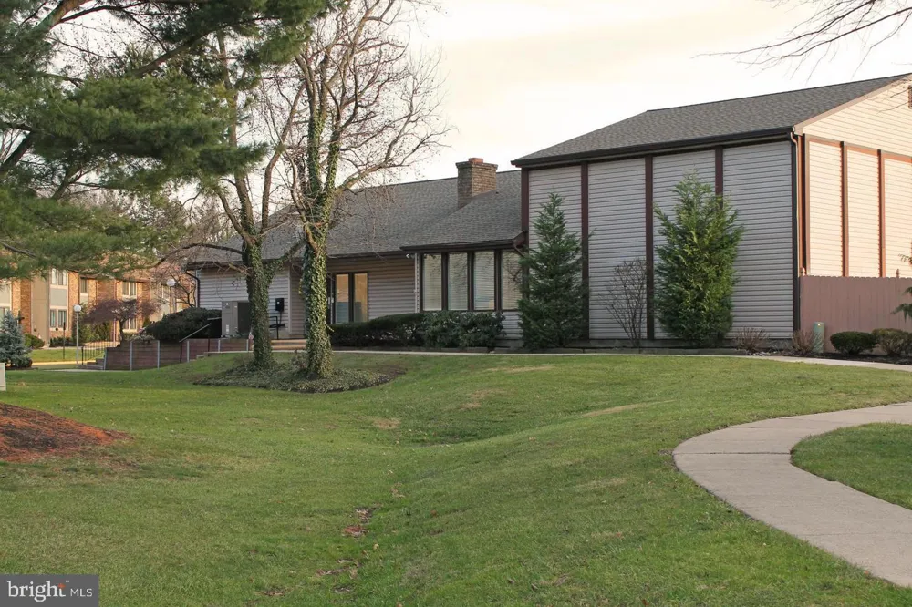 115 E KINGS HIGHWAY #406 Maple Shade, NJ 08052